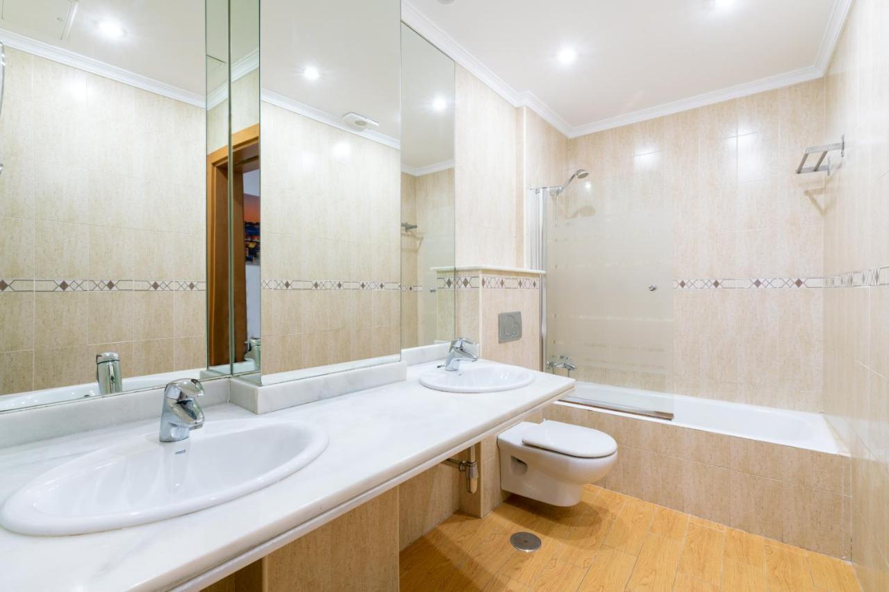 Luxury Duplex 200 M2 Terrace Parking StayinСевілья Екстер'єр фото
