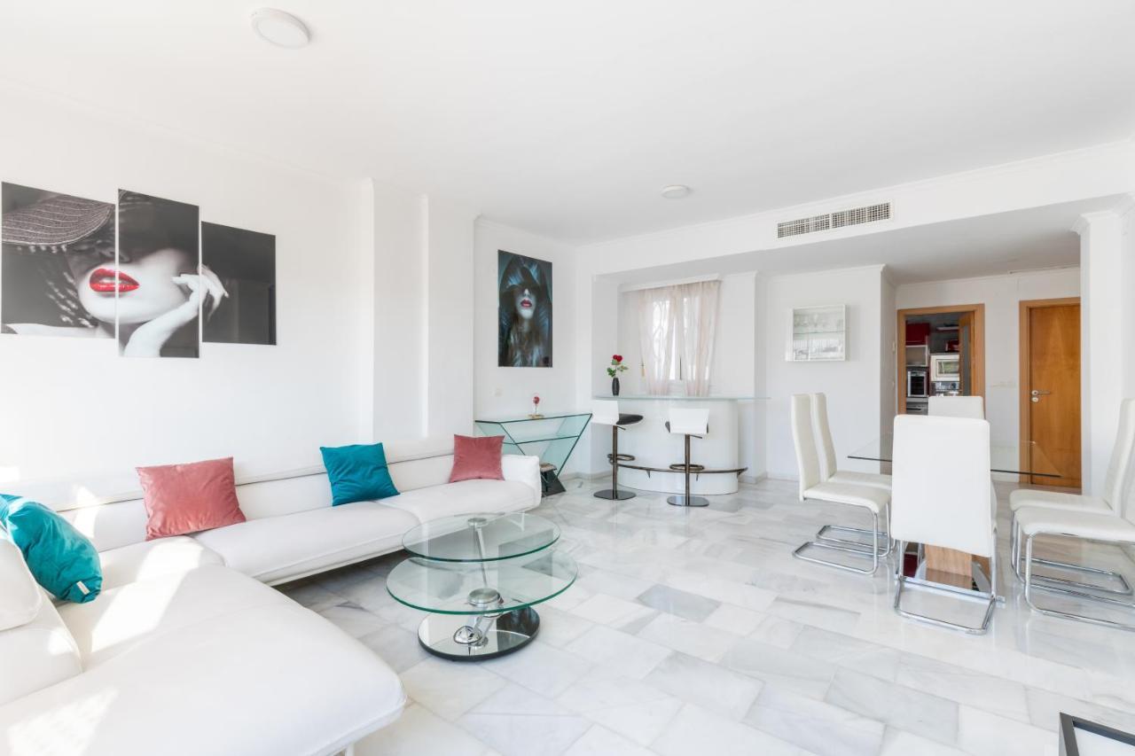Luxury Duplex 200 M2 Terrace Parking StayinСевілья Екстер'єр фото