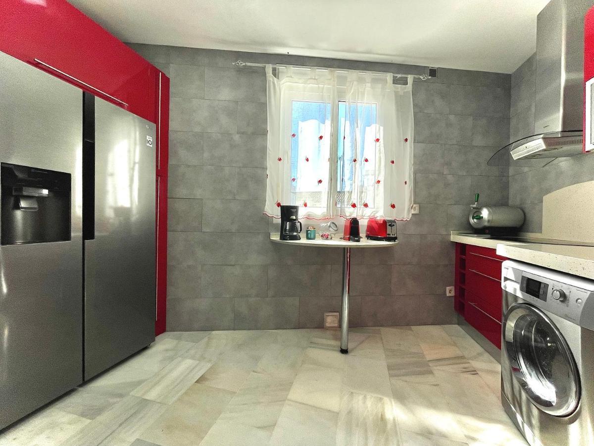 Luxury Duplex 200 M2 Terrace Parking StayinСевілья Екстер'єр фото