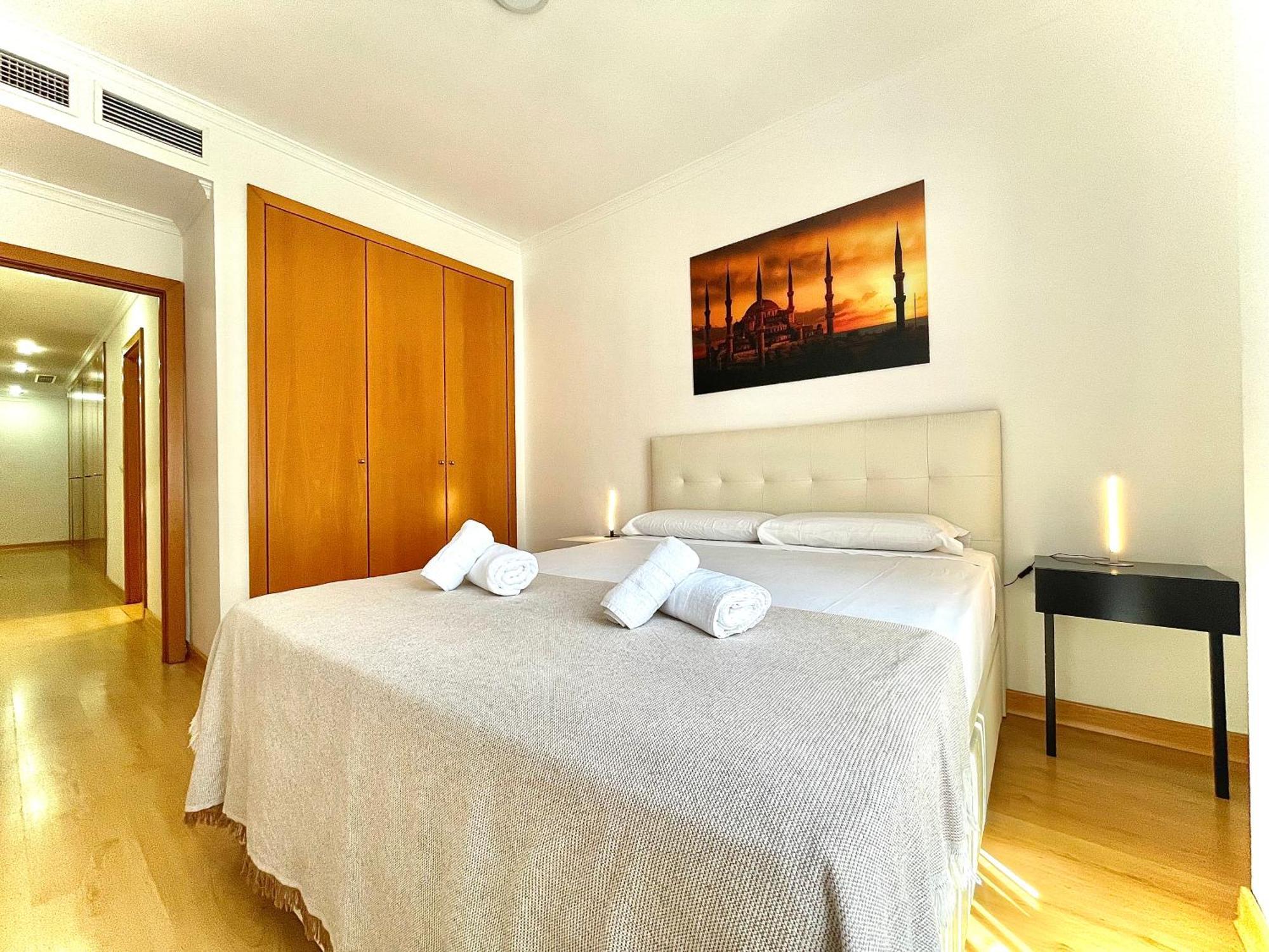 Luxury Duplex 200 M2 Terrace Parking StayinСевілья Екстер'єр фото